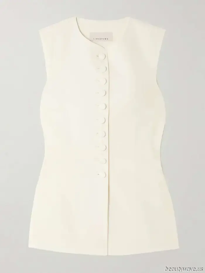 Le donne con gusto a New York indossano blazer solo se presentano questo dettaglio