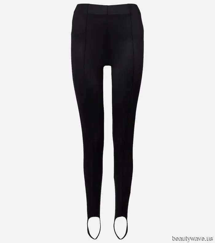 This Previously Outdated Legging Trend Is Being Revived by Designers and the Fashion Community.