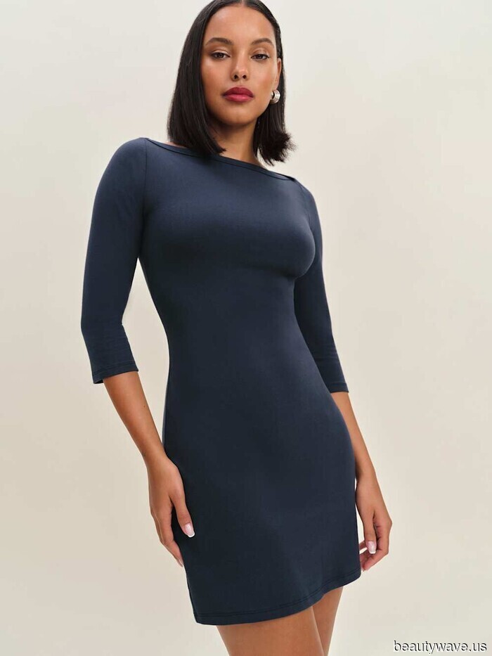 Gwyneth Paltrow recently embodied the style of Carolyn Bessette Kennedy, but replaced her '90s sandals with *this* shoe trend.