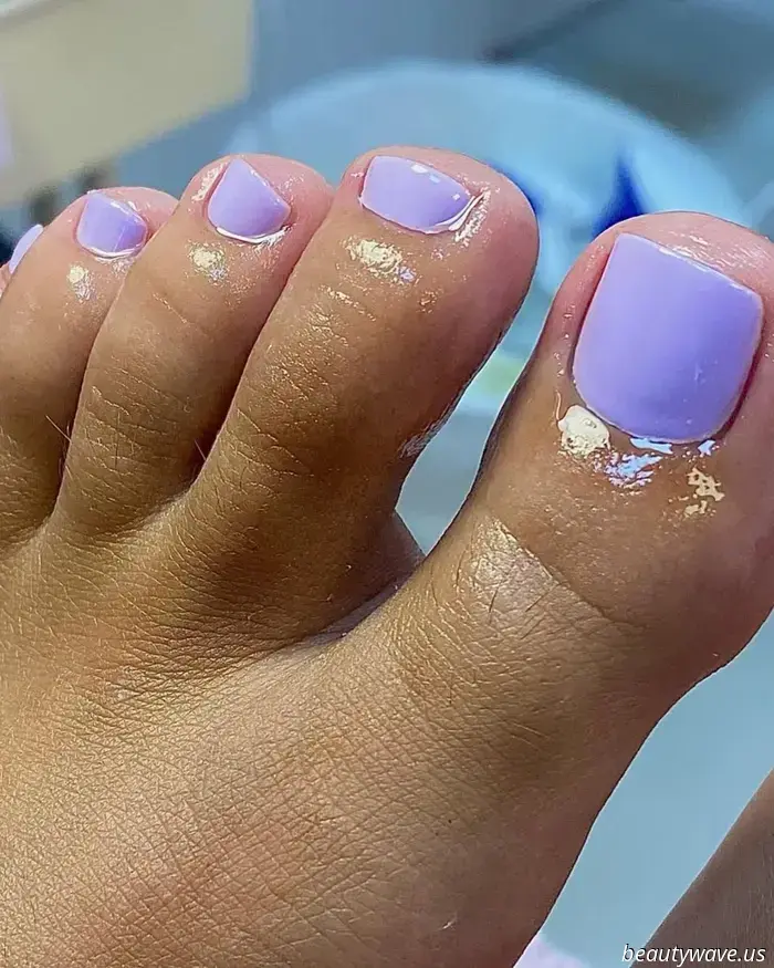 I have always been loyal to a classic pink pedicure, but then I found this timeless color instead.