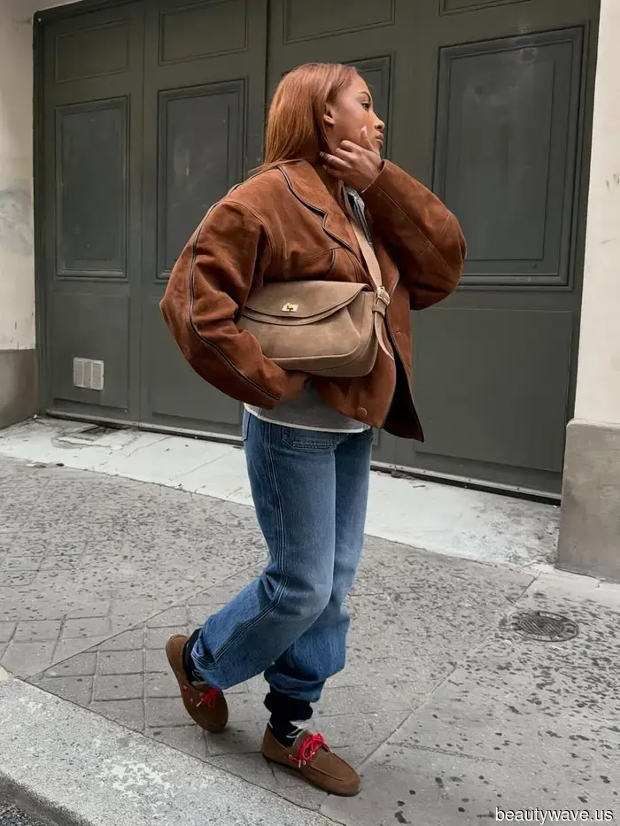 The 5 Shoe Trends That Everyone with Style Will Pair with Jeans in 2026