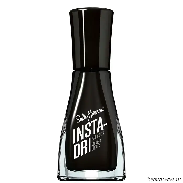 Some individuals dislike this color for pedicures, but I find it to be quite stylish.