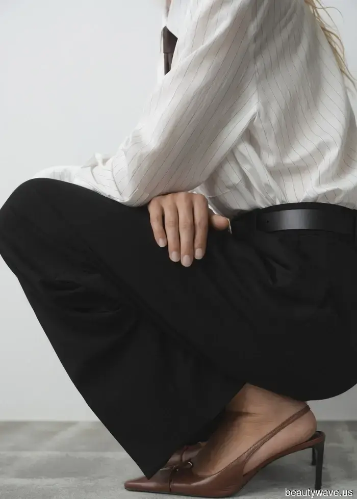 Persönlich denke ich, dass jedes Kleid, jeder Rock oder jede Hose zu dieser nicht-nackten Schuhfarbe passt.