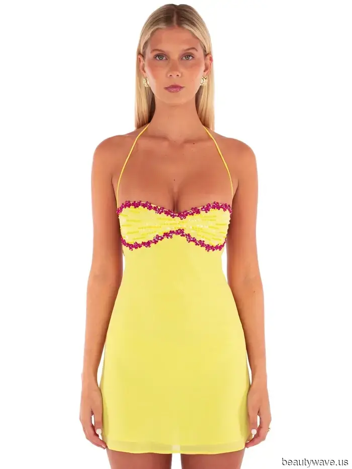 The Brands That All the Trendiest Girls Will Don on Their Summer Vacations