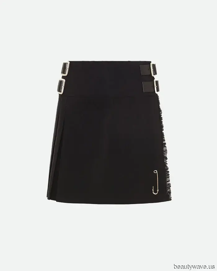 I Analyzed Fashionable Londoners to Determine Which Trends Will Prevail This Winter—These 7 Caught My Attention.