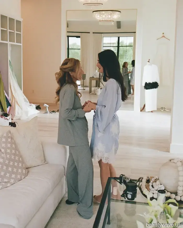 An Elegant Barbecue Dinner and a Danielle Frankel Gown Create the Ambiance for This Fashion Editor's Wedding in Texas
