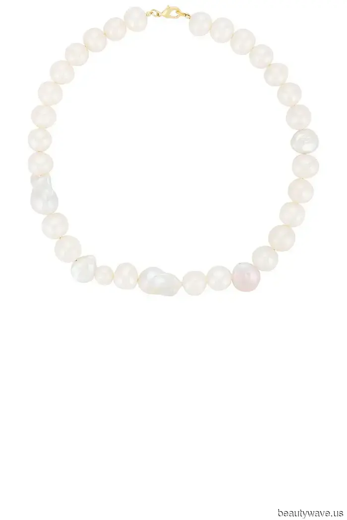 6 Spring Jewelry Trends That All the Most Stylish Dressers Are Embracing