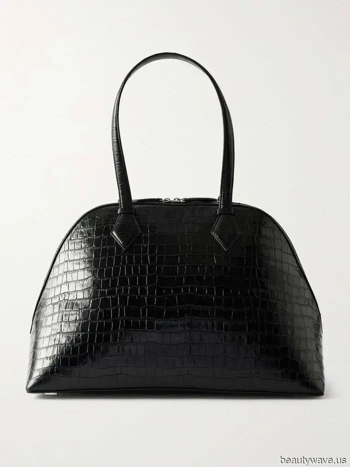 I’m declaring it: This is the luxurious-looking bag trend to invest in before fall.