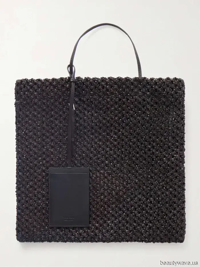 Set, Separatori, Sarong e Altro: Questi Trova Costumi da Spiaggia Sembrano Proprio del 2026