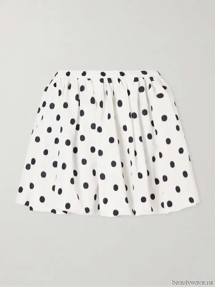 It's my responsibility to forecast trends—here are 7 summer purchases that can help you stay ahead of the fashion crowd.