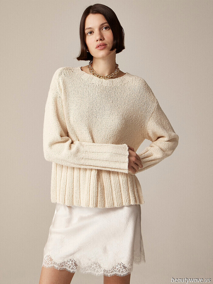 Chic women in Marseille and Cadaqués replace their cashmere sweaters with this lighter alternative every summer.