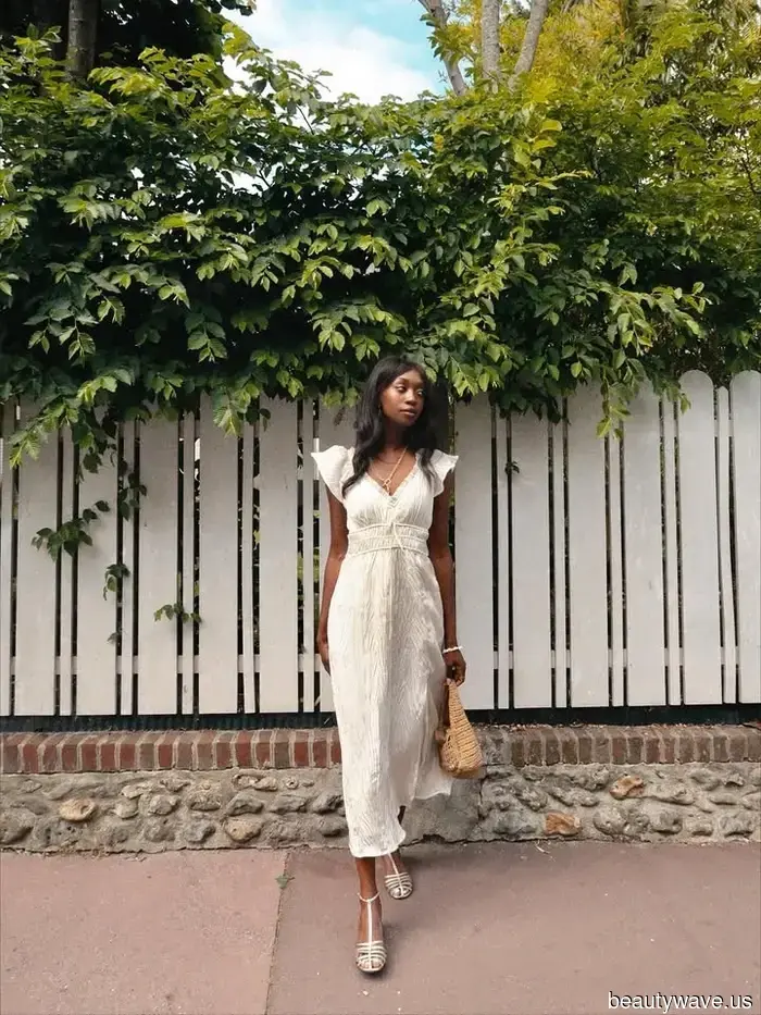 Avvistati a Parigi: 6 sandali chic e a prova di tendenza che le donne francesi stanno realmente indossando