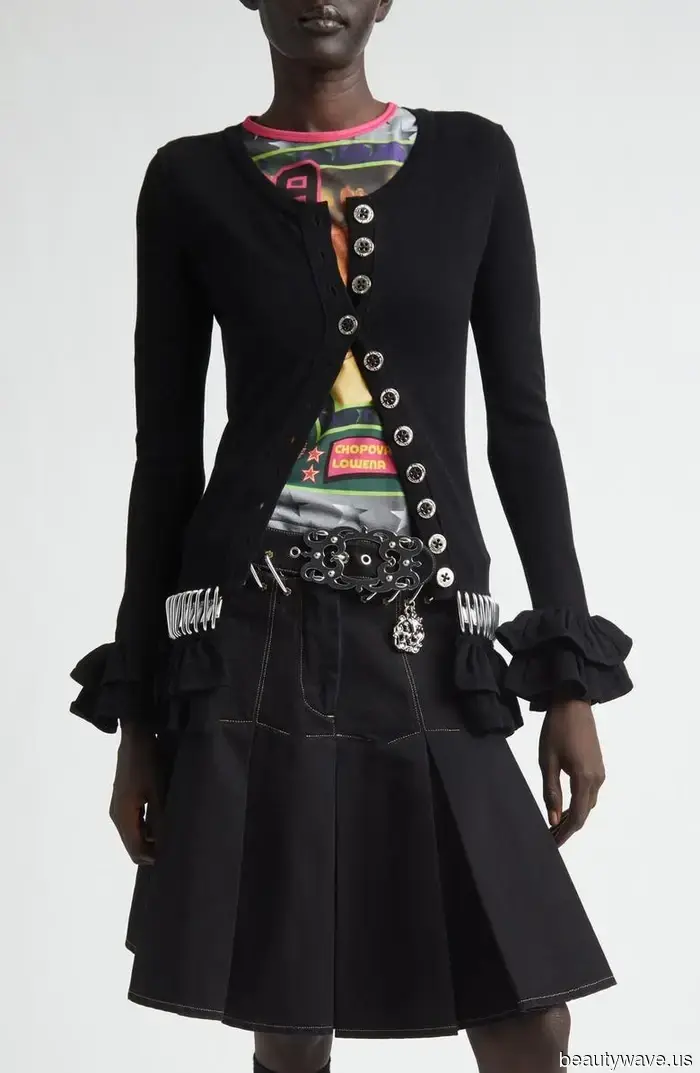 For those who have a penchant for luxury but are working with a limited budget, check out these 30 designer clearance finds from Nordstrom.
