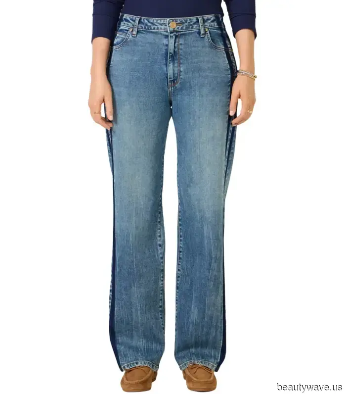 As a Gen Z Fashion Editor, I've compiled this year's holiday wish list featuring 24 fashion items I’m hoping to receive.