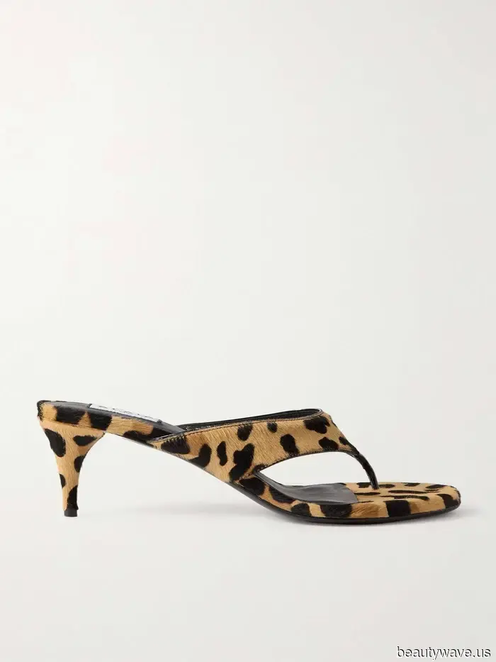 Not Sneakers, Not Ballet Flats—These Are the Flat Shoes Dominating Summer 2026