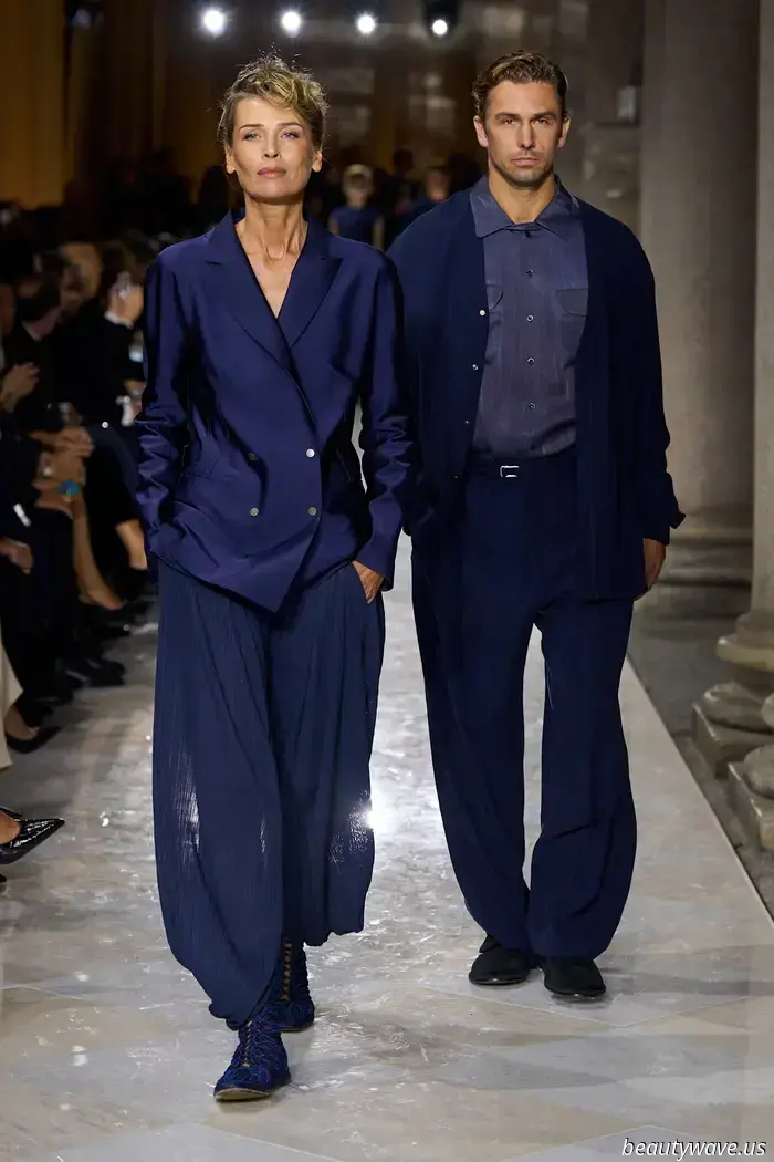 Giorgio Armani's 50th—and final—collection paid tribute to the legacy of the late designer.