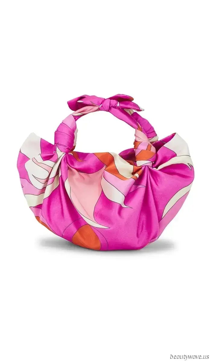I guarantee that this accessory trend will elevate even the most basic outfits to an upscale level.