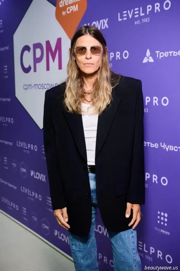 Protagonistas de la crónica social en la exposición de moda СРМ