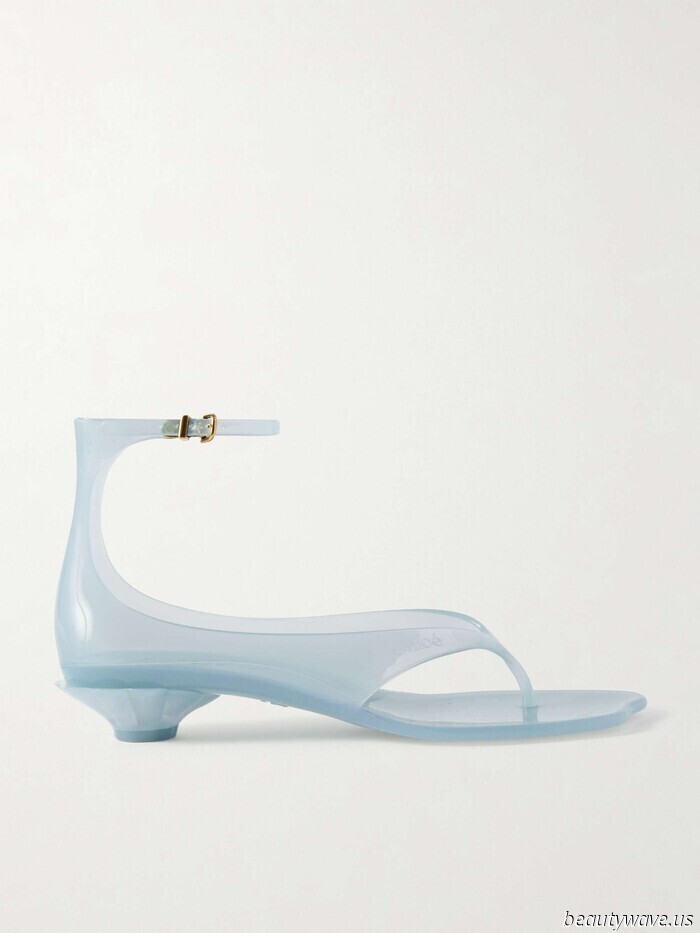 I’m declaring it—these 7 summer buys are set to become favorites among celebrities.