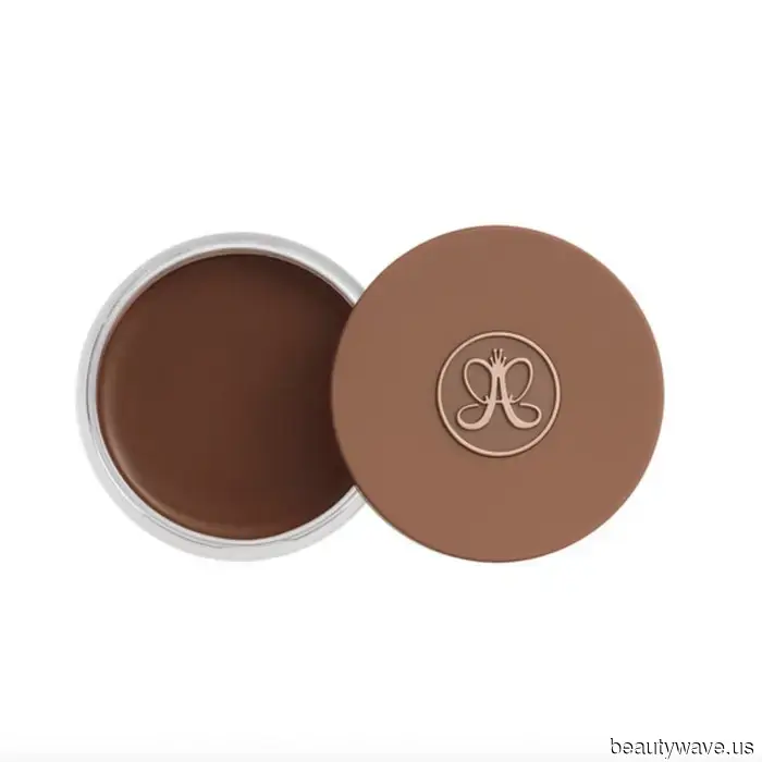 Dieser "Cooler Cousin des Bronzers" ist das Makeup-Grundnahrungsmittel, von dem ich nicht wusste, dass ich es brauche, bis jetzt.