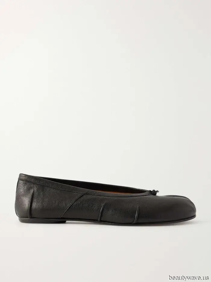Non infradito, non tacchi&mdash;Queste sono le scarpe preferite dalle ragazze francesi da indossare con i vestiti
