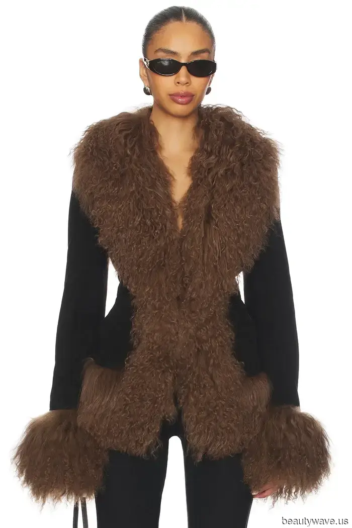 Every It Girl's seasonal wardrobe features this stylish coat trend that transitions from winter to spring.