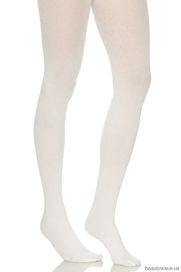 Questi 6 trend di collant stanno lentamente prendendo piede questo inverno