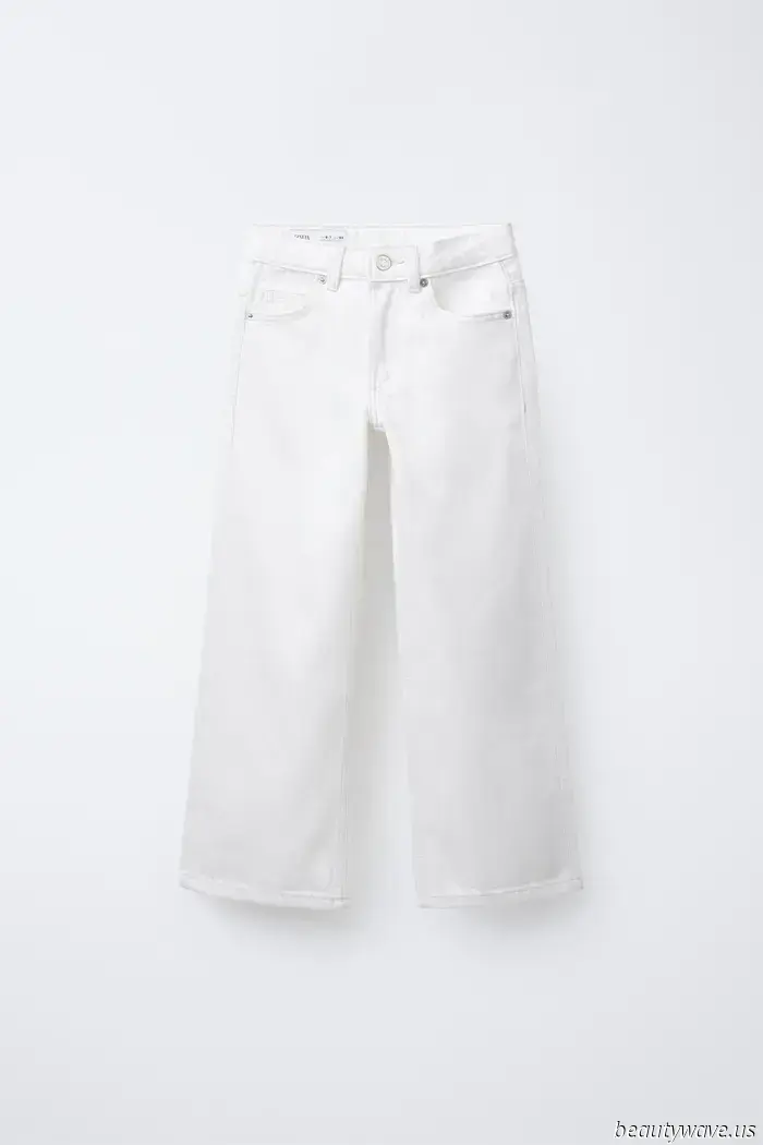 This sandal color ensures that your white jeans ensembles appear stylish rather than inexpensive.