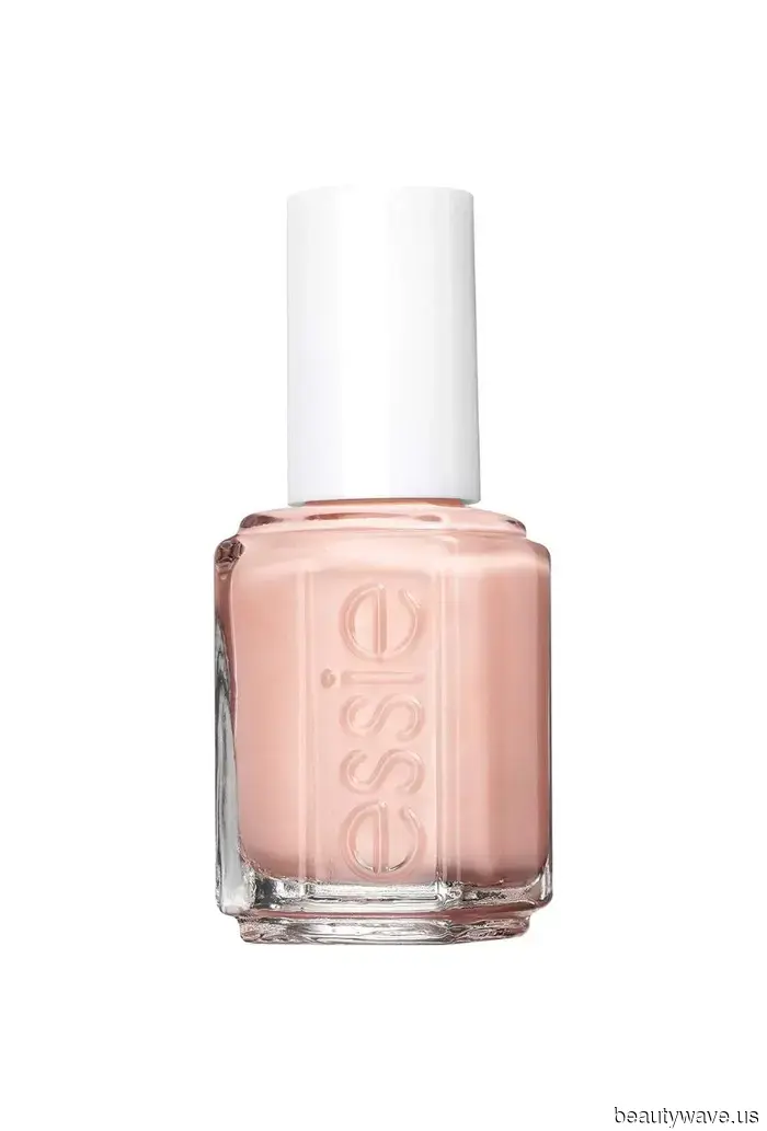 I predict that "Peach Milk" nails will become the leading minimalist nail trend of 2026.