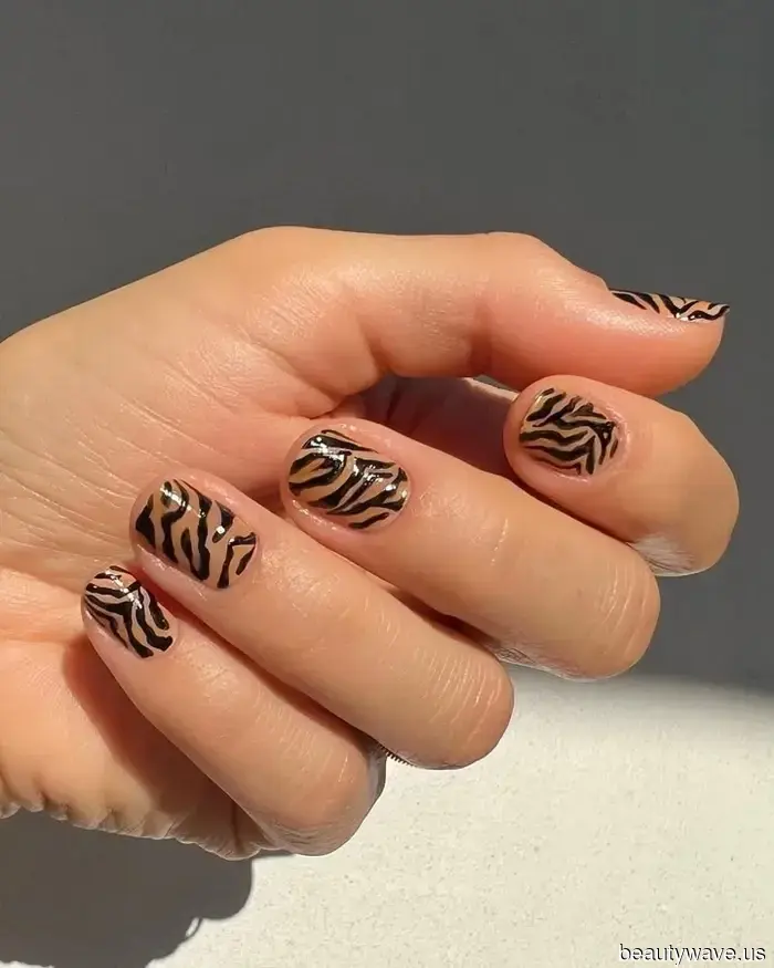 It's Official: '80s Nails Are Making a Comeback—17 Trendy Designs Revamping This "Outdated" Style…