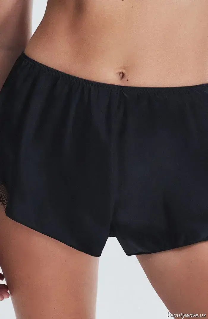 Bermuda shorts, bloomers, and cutoffs are out—only those with expert taste focus on these sophisticated shorts.