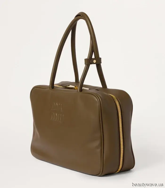 Le Celebrità e le Persone della Moda Concordano: Questa Borsa Cult Sta Per Raggiungere lo Status di It-Bag