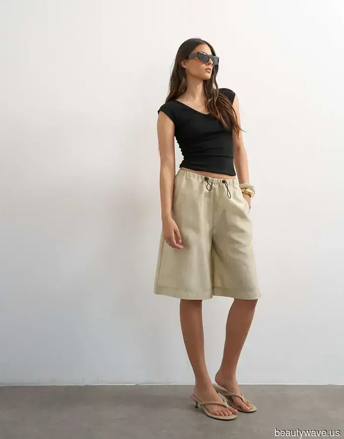 Potresti non essere d'accordo, ma queste 7 tendenze di moda estiva sono ufficialmente "superate", secondo gli esperti di moda.