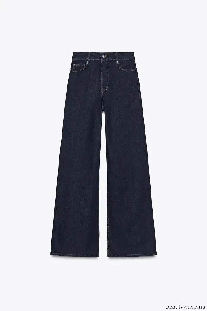 The 24 Top Wide-Leg Jeans to Buy This Season, Recommended by Fashion Editors