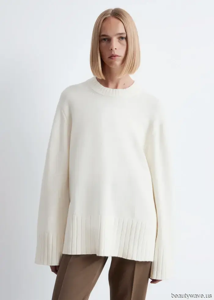 Les jeans avec des bottines ne sont pas une nouveauté, mais personne ne les porte aussi bien que les Parisiens.