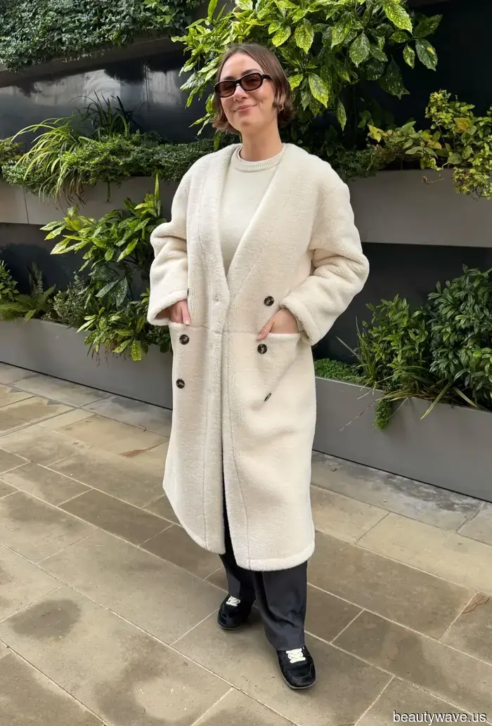 I requested my fellow fashion editors to curate their favorite winter teddy coats—here’s what they selected.