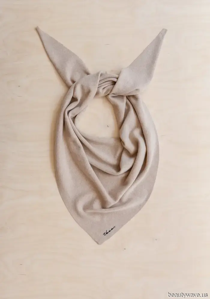 Не бабушкины вязаные вещи&mdash;стильные модницы обращаются к этому неприметному аксессуару, чтобы выглядеть более шикарно в этом…