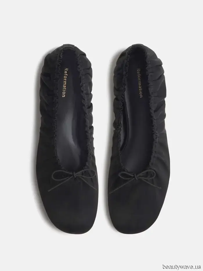 8 elegante Outfits, die französische It-Girls mit Ballerinas anstelle von High Heels oder Sandalen tragen