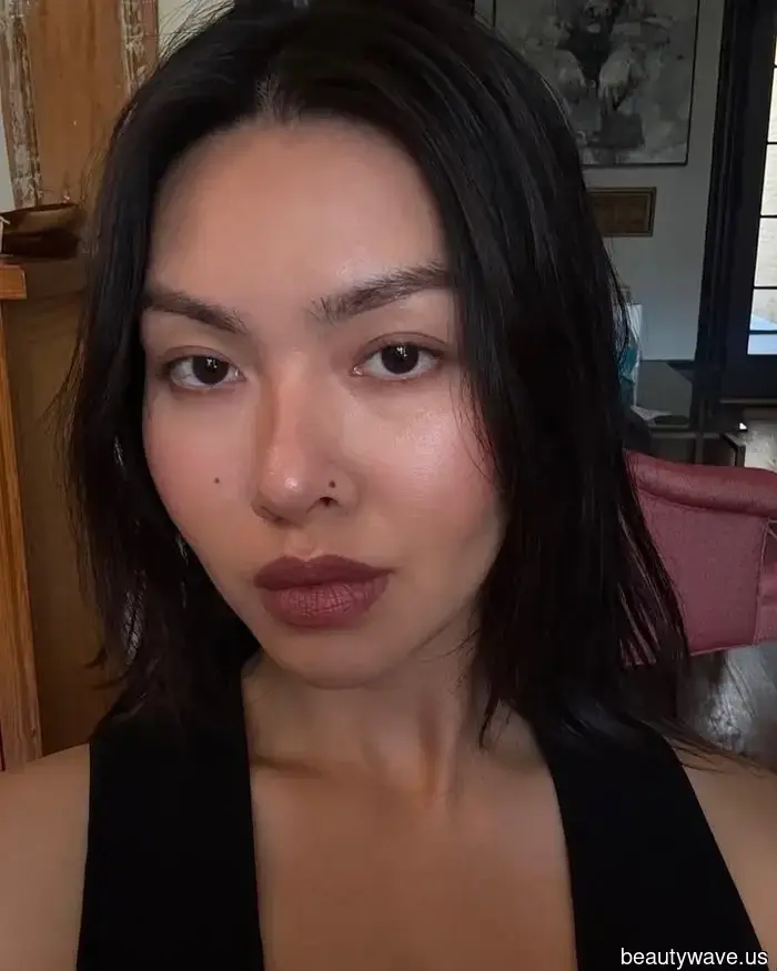 From Denim-Blue Eyes to Dark Matte Lips: The Most Sophisticated Makeup Trends to Try This Fall