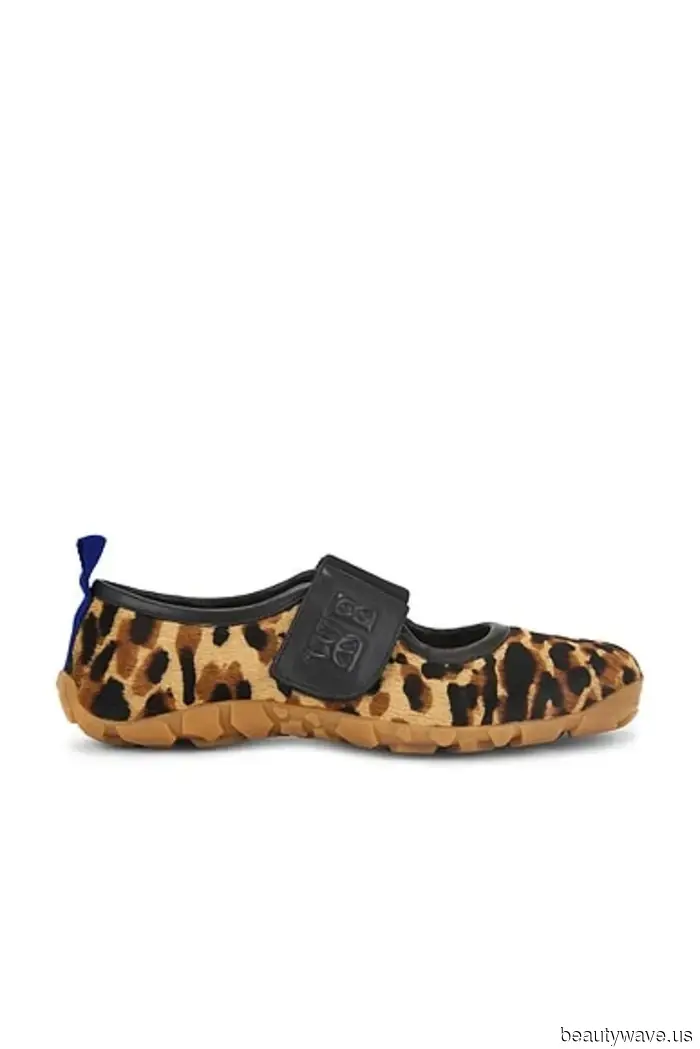 The Specific Sneakers That Everyone With Great Style Will Be Sporting This Fall