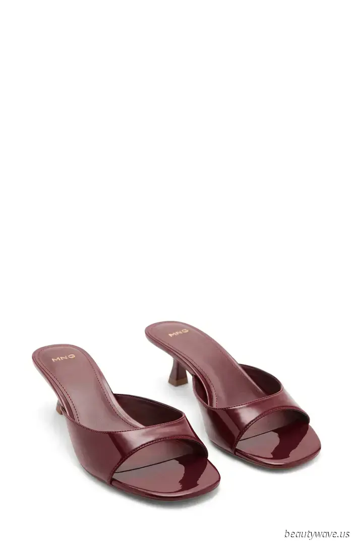 Los tacones negros están bien, pero en Francia, todos saben que este color de zapato se ve mejor con vestidos blancos.