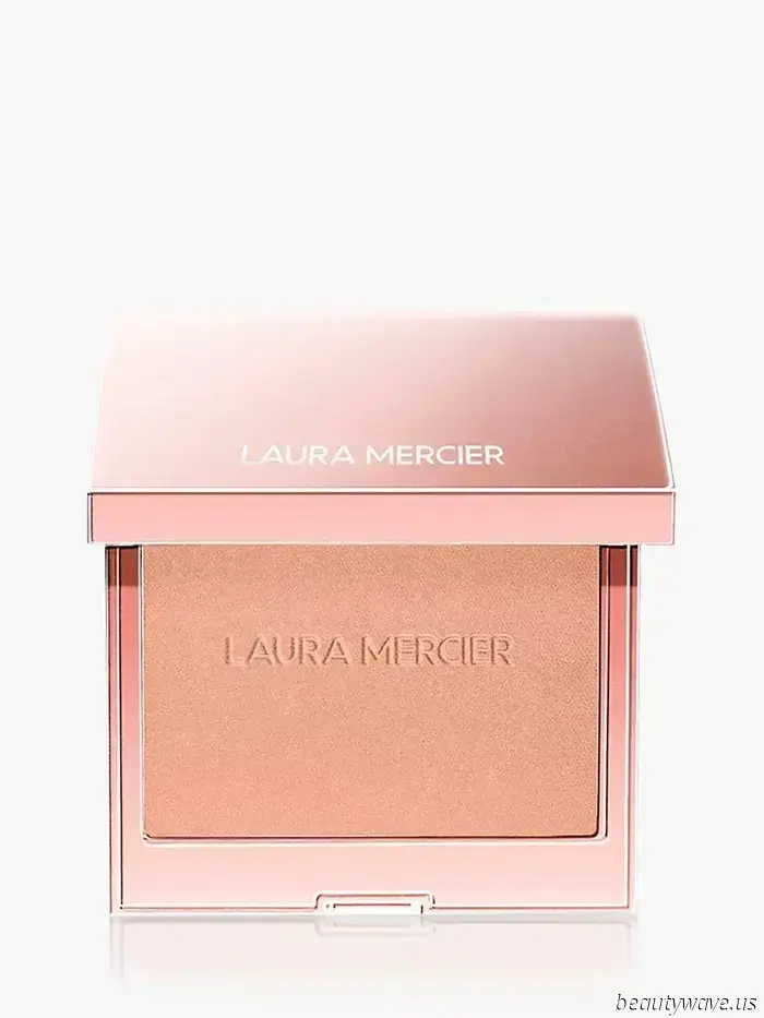Suddenly, my whole makeup bag is filled with shimmery blushes—11 radiant formulas that I'm completely obsessed with.