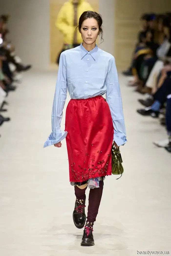 The Runways indicate that this is the color combination for 2026.