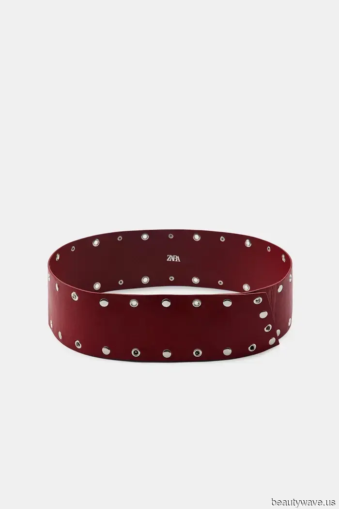 Ponchos! Skull caps! Fringe boots! Check out the most significant trends I observed at Coachella 2026.