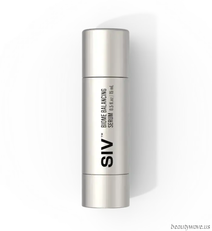 Celebrity aesthetician Sofie Pavitt claims that this "mundane" skincare routine can effectively clear acne in a short period.