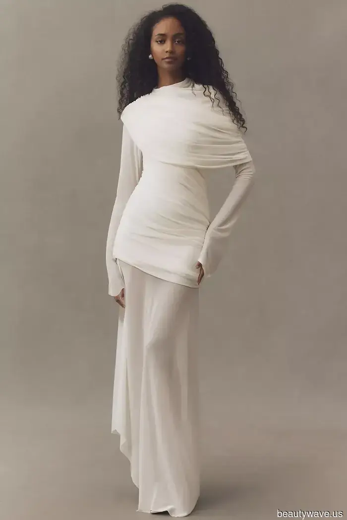 They Agreed—5 Dresses Worn by Real Brides for Their Engagement Photos