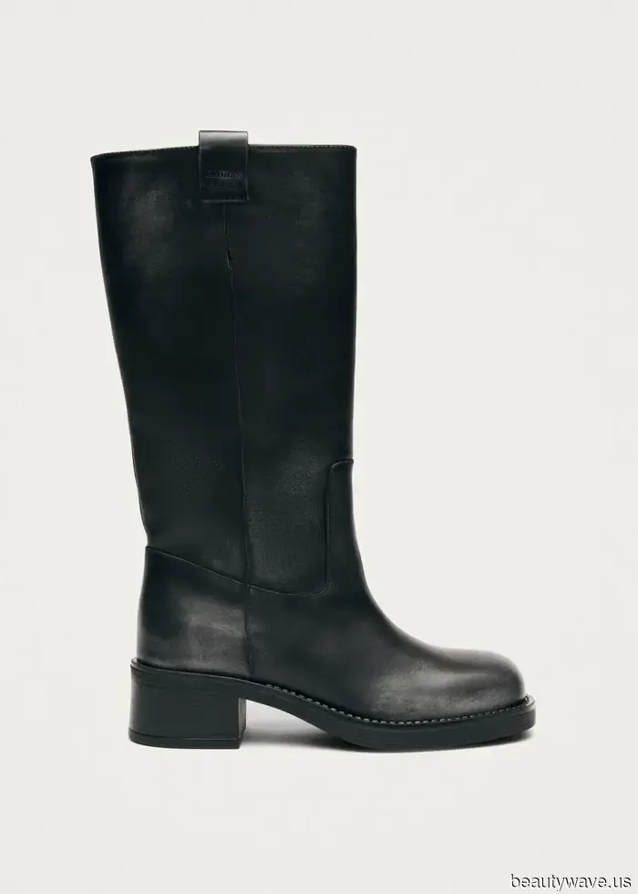 I'm Firmly Convicted That Summer Attire Pairs Best With Boots: Here Are 6 Stylish Outfits That Support My Claim.