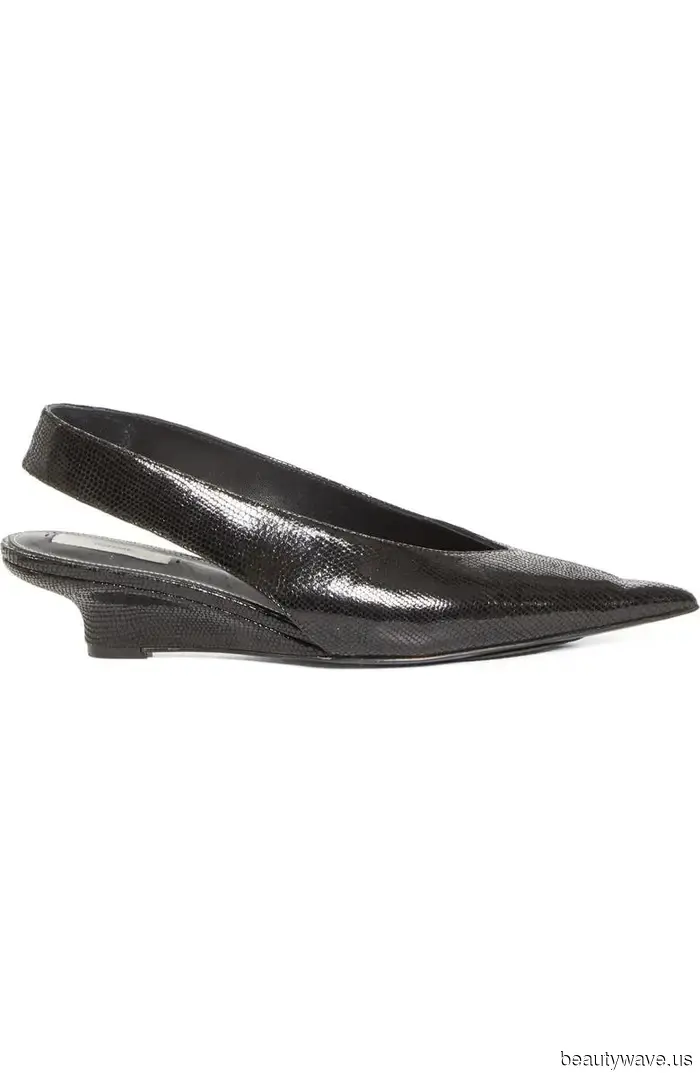 For those who have a penchant for luxury but are working with a limited budget, check out these 30 designer clearance finds from Nordstrom.