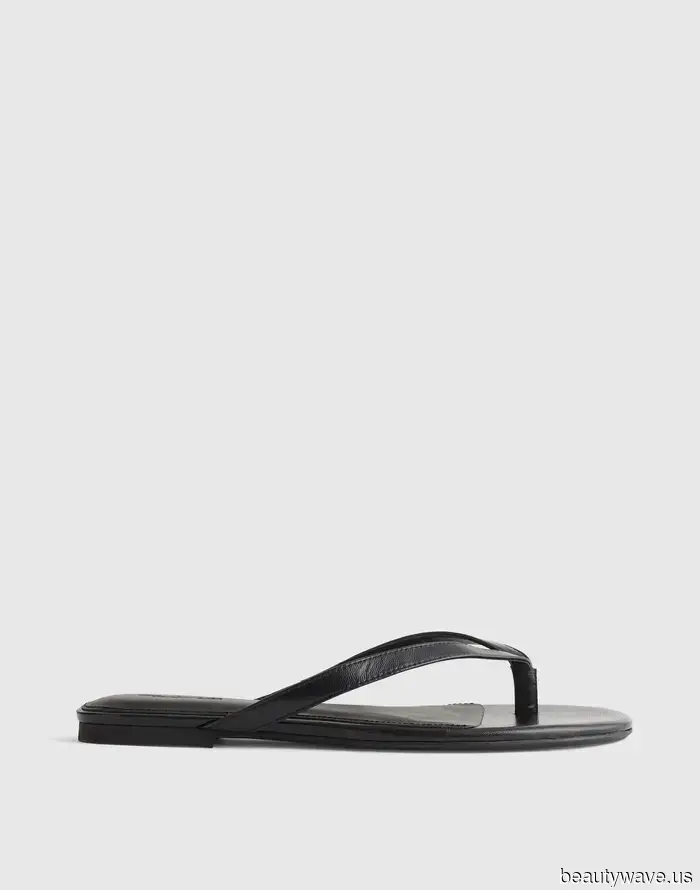 The official coolest jeans color to pair with sandals this year has just been announced.