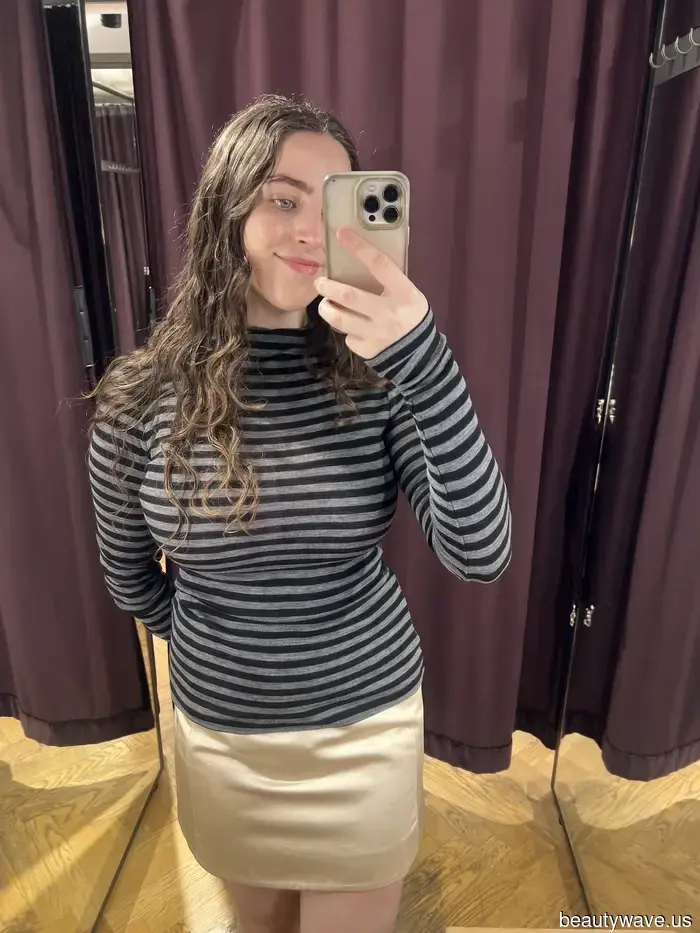 French women are unexpectedly abandoning their jeans in favor of this much more sophisticated trend— I decided to try it out myself.